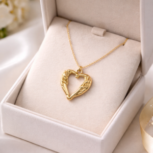 gold heart pendant